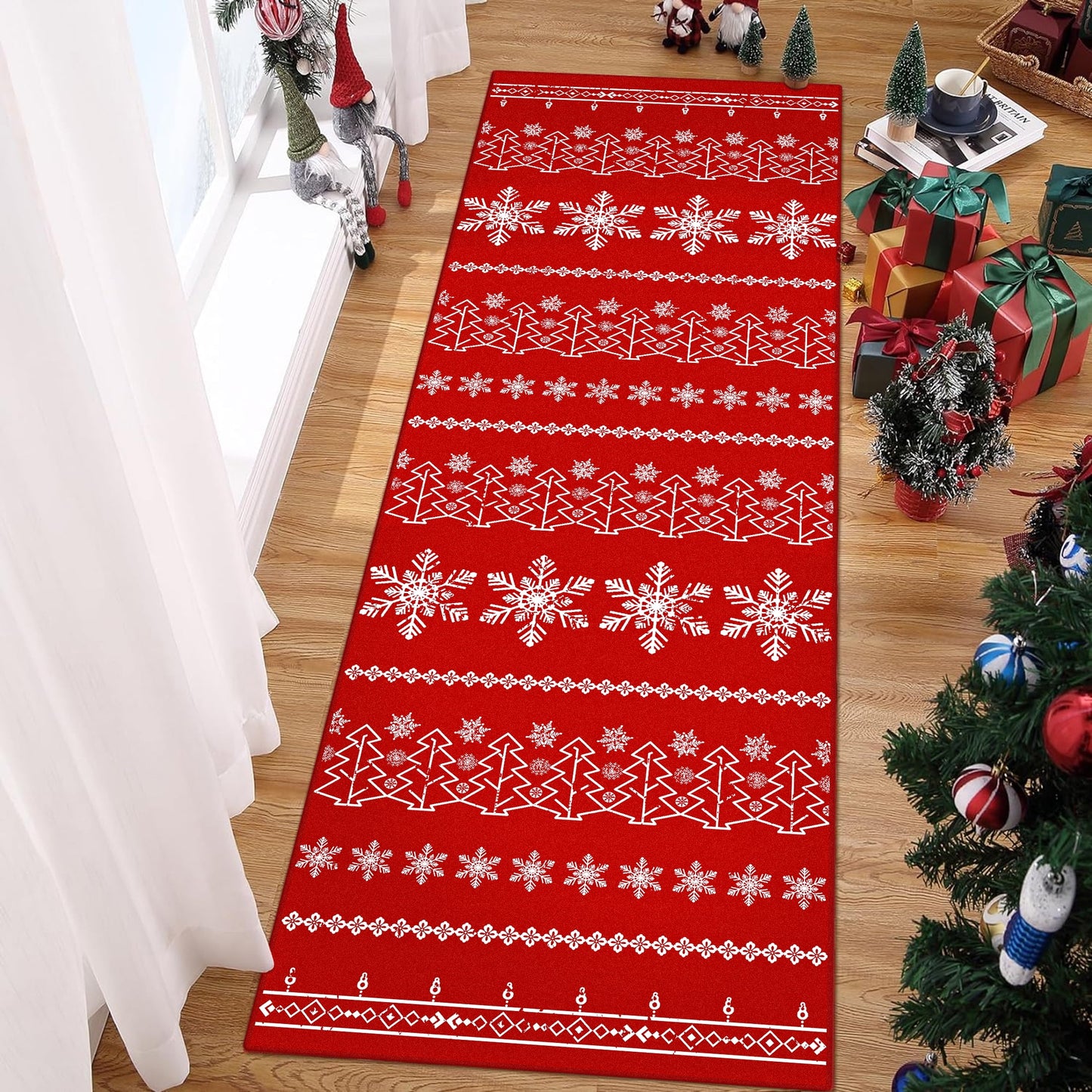 BERTHMEER 2'X6' Christmas Runner Rug Red Hallway Runner for Indoor Entryway Entrance Hallway Kitchen Soft Washable Non-slip Snowflake Rug,Red